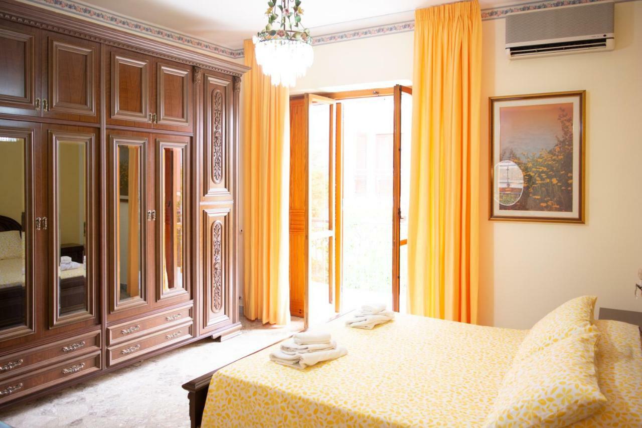 Villa Franca Mini Appartamenti Бишелие Екстериор снимка
